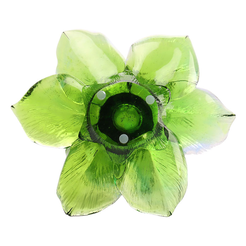 Üvegszirom alakú gyertyatartó