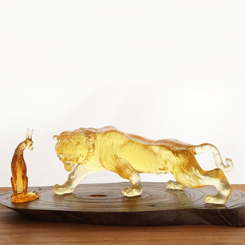 Arany színű mázas tigris díszek