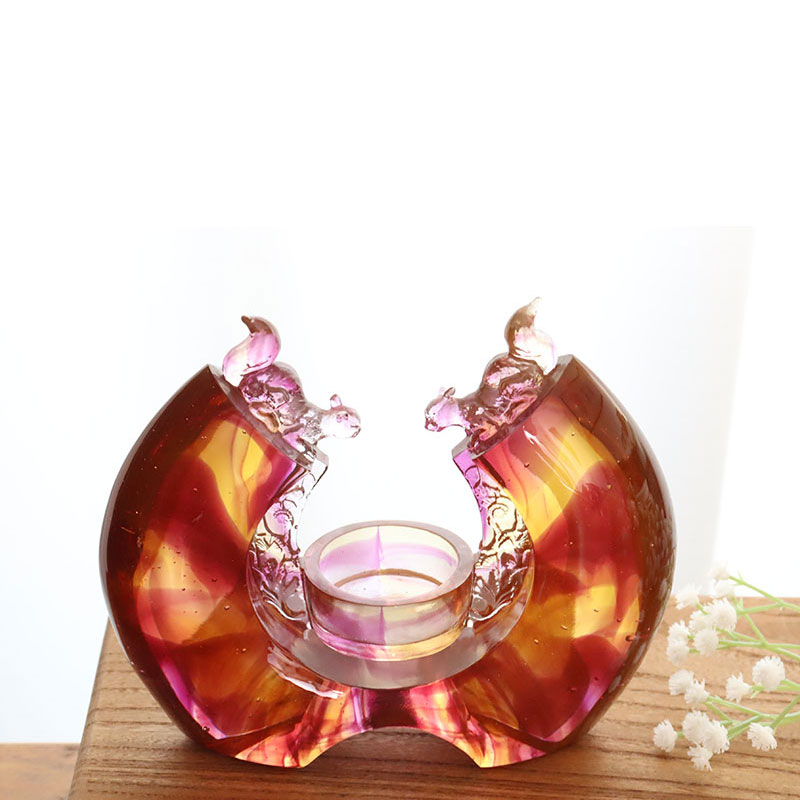 Lila színű mázas gyertyatartó