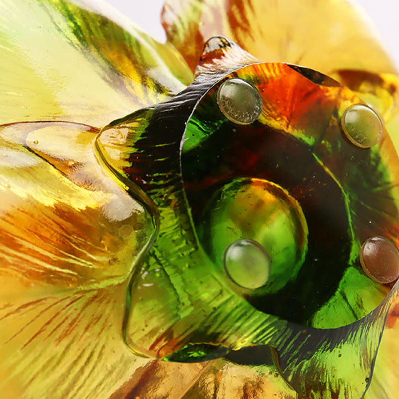 Üvegszirom alakú gyertyatartó