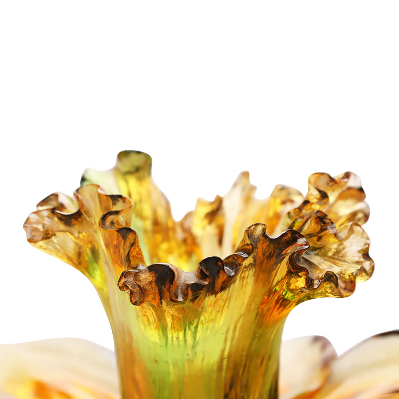 Üvegszirom alakú gyertyatartó