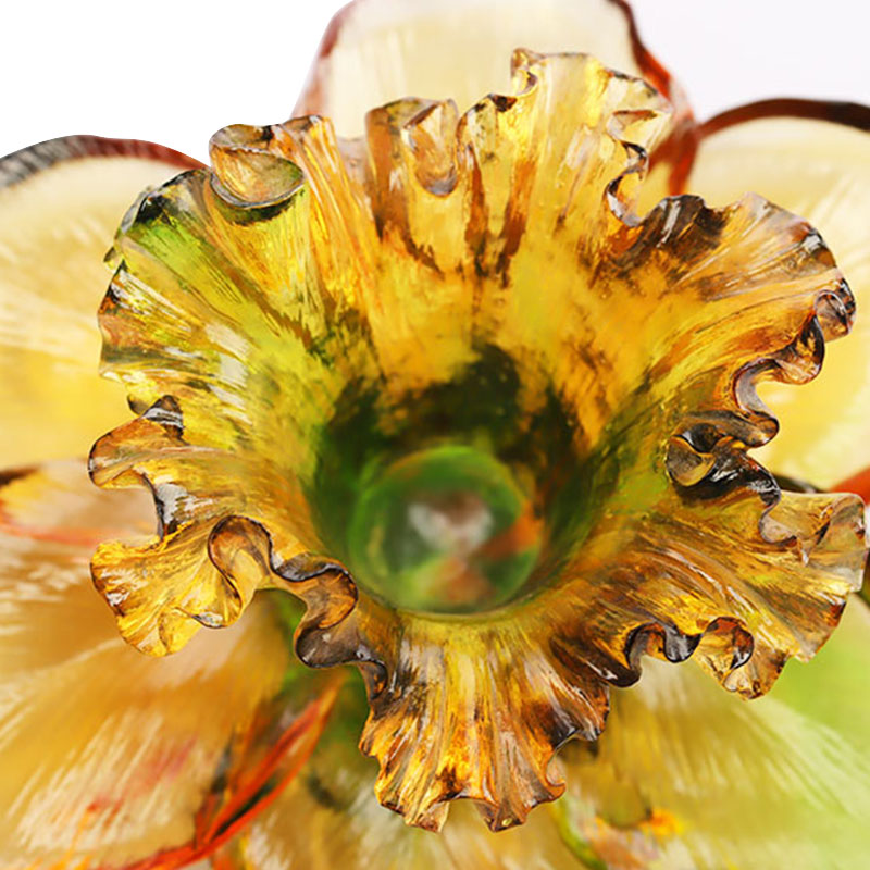 Üvegszirom alakú gyertyatartó