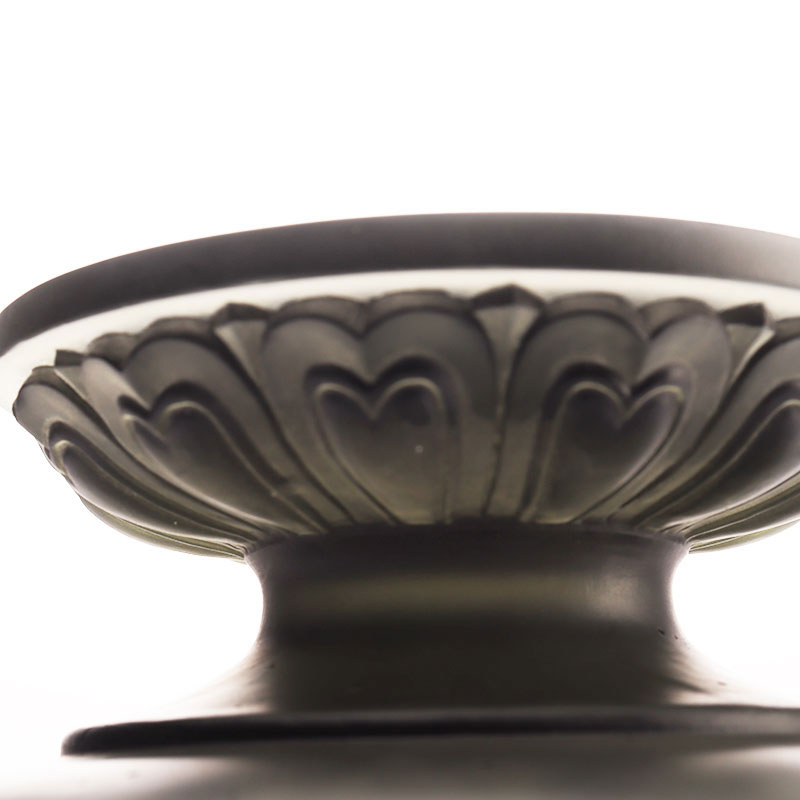 Szürke színű mázas gyümölcstál