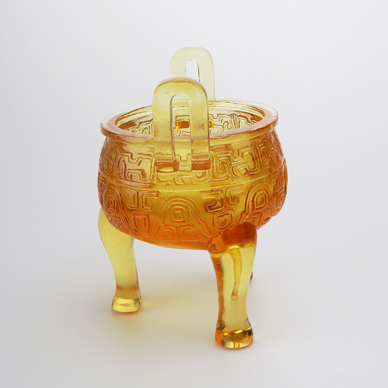 Arany színű mázas állvány díszek